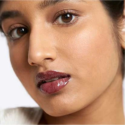 Clinique Pop Plush™ in Black Honey Pop