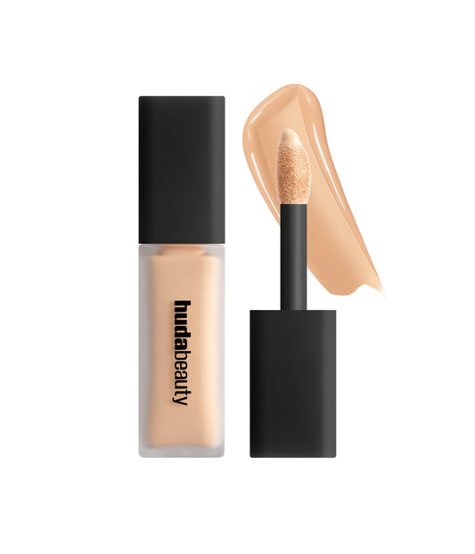Huda Beauty #FAUXFILTER LUMINOUS MATTE CONCEALER