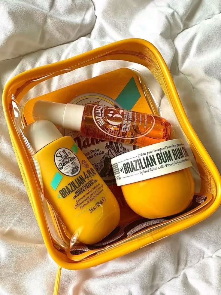 Sol de Janeiro 
Brazilian Bum Bum Jet Set