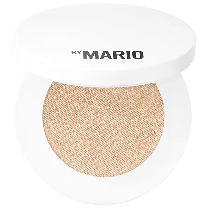 MAKEUP BY MARIO 
Soft Glow Highlighter shade Golden