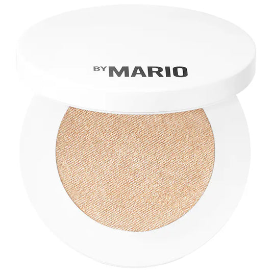 MAKEUP BY MARIO 
Soft Glow Highlighter shade Golden